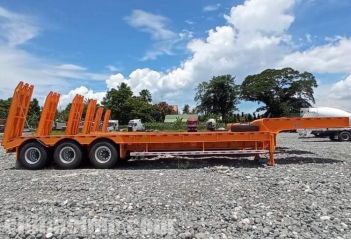 Tri Axle 80 Ton Low Bed Semi Trailer will ship to Dominica