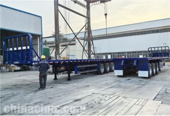 Tri Axle 40ft Container Flatbed Trailer will be sent to Guam