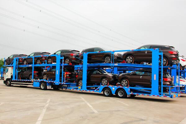 What is the difference between Middle and full Trailer