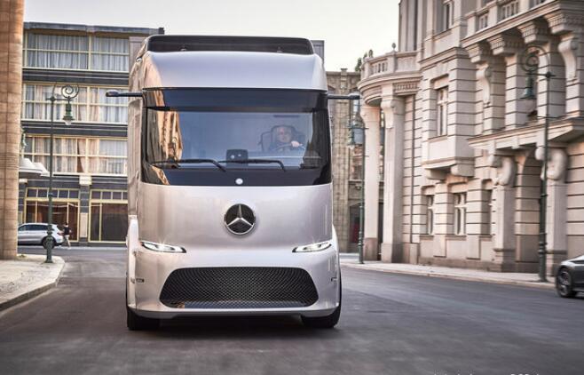 20 Mercedes Benz pure electric trucks put into operation