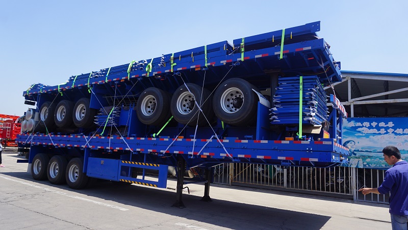 flatbed trailer