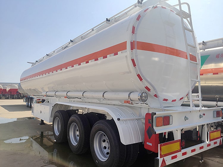 CIMC 40000L Petroleum Tanker Trailer for Sale in Guyana