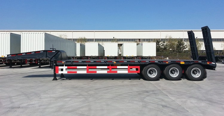CIMC 60 Ton Lowbed Excavator Trailer for Sale in Rwanda
