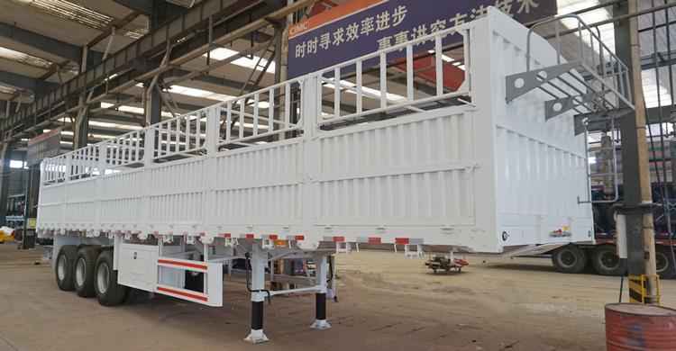Tri Axle Fence Semi Trailer for Sale In Dominica