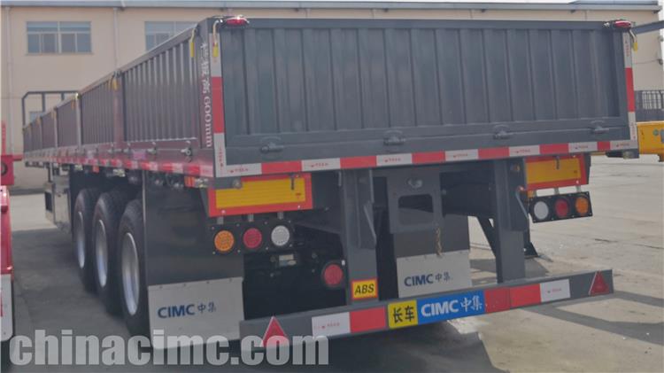 3 Axle 60 Ton Side Wall Semi Trailer for Sale In Sudan