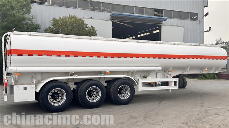 Tri Axle 45000 L Oil Tanker Trailer for Sale In Rwanda