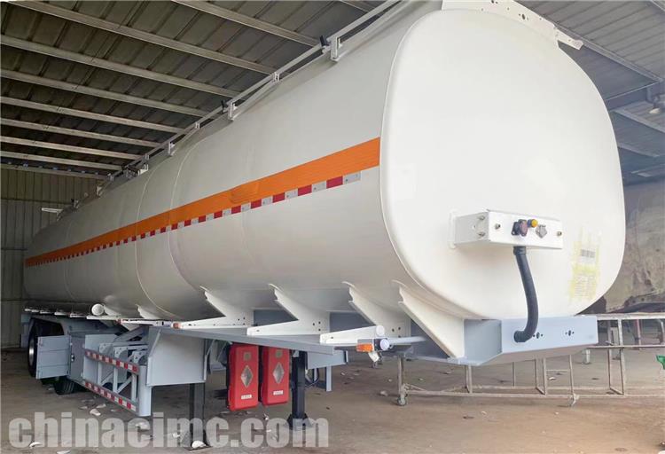 Tri Axle Diesel Tanker Trailer for Sale In Tanzania
