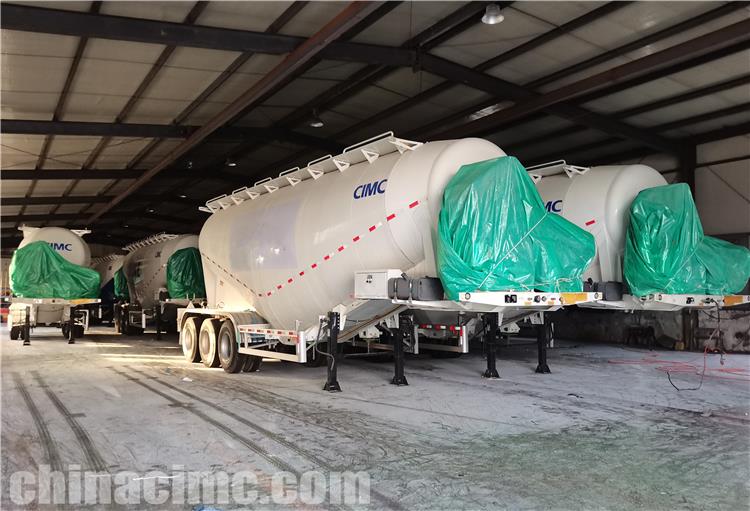 CIMC 45CBM Cement Silo Trailer for Sale In Dominican