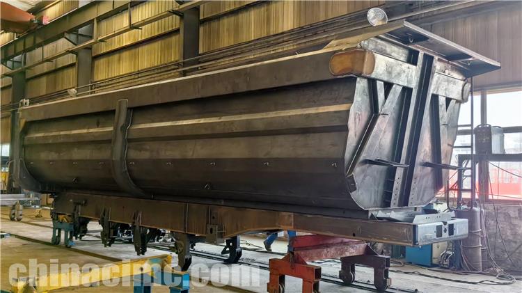 Tri Axle 35CBM Hydraulic Tipper Trailer for Sale In Cameroon