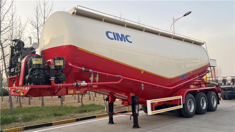 Tri Axle Cement Tanker Trailer for Sale In Aruba