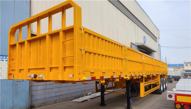 CIMC 3 Axle Side Wall Trailer for Sale In Kenya