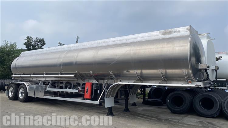 CIMC 2 Axle Fuel Tanker Trailer for Sale in Tanzania