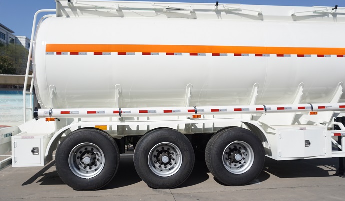 CIMC Tri axle fuel tanker trailer will be sent to Ghana