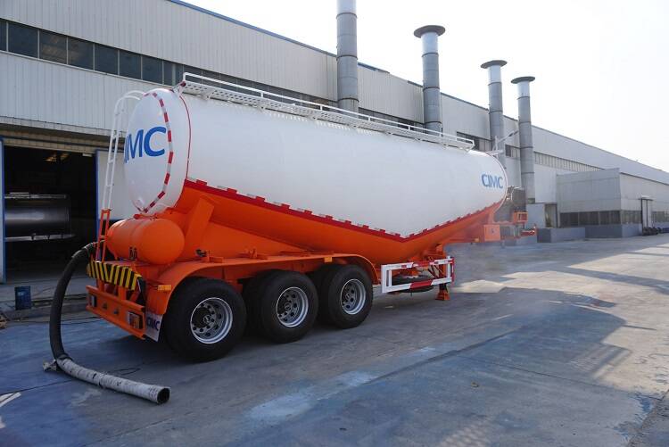 32cbm pneumatic sand trailer