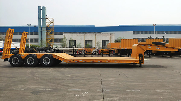 Tri Axle Low Loader Trailer for Sale - CIMC Low bed Trailer