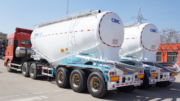 CIMC Tri Pneumatic Tanker Trailer for Sale