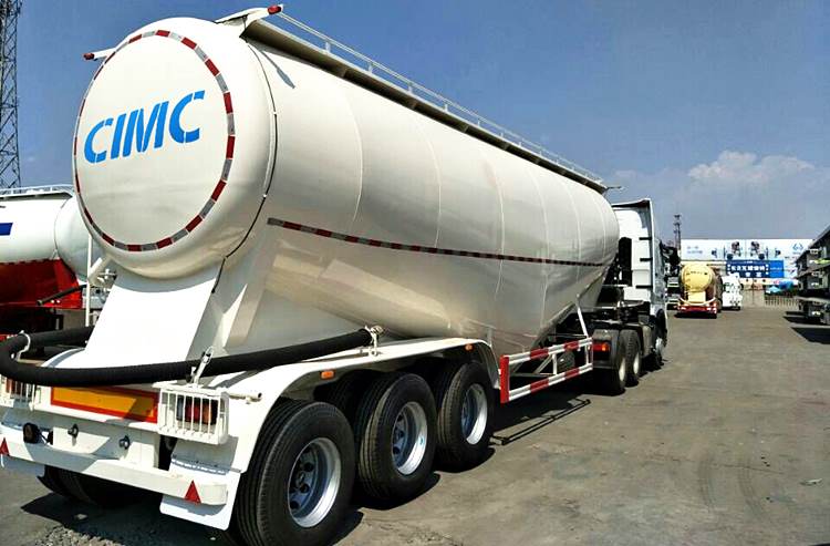 Tri Axle Dry Bulk Tanker Trailer for Sale in Mozambique