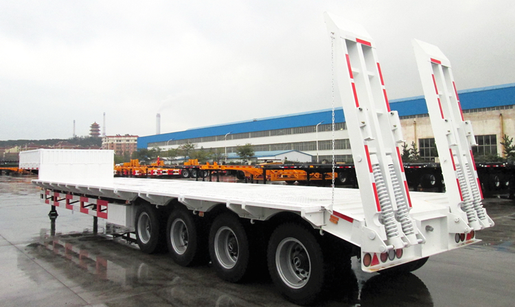 4 Axle 120Ton Low Loader Heavy Haul Trailer Truck For Sale In MTWARA Tanzania