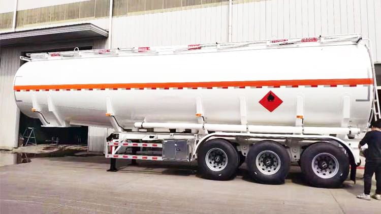 3 Axle 38000L Fuel Tank Semi Trailer