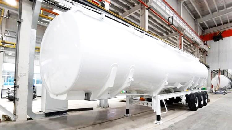 Tri Axle 42000 Liters Oil Tanker Truck Trailer
