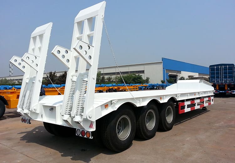 3 axles low bed truck trailer