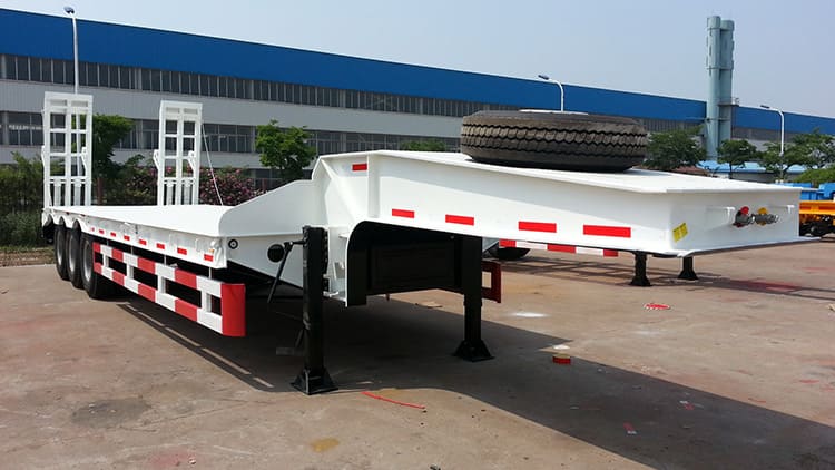3 axles low bed truck trailer