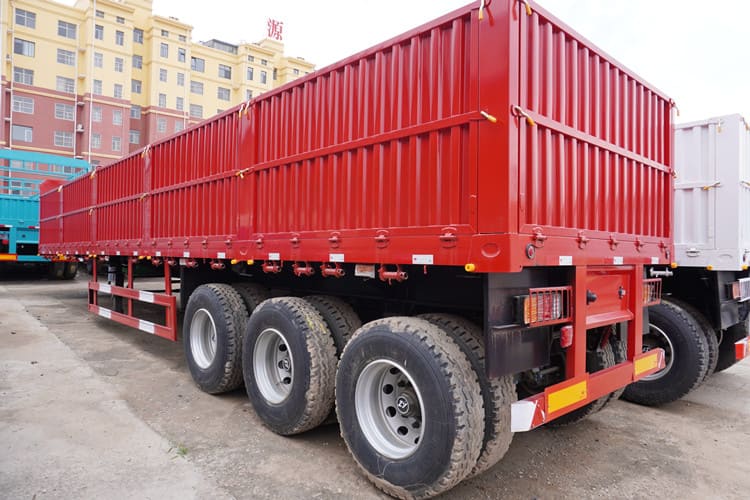Triaxle with Boards Flatbed Trailer with Side Walls 