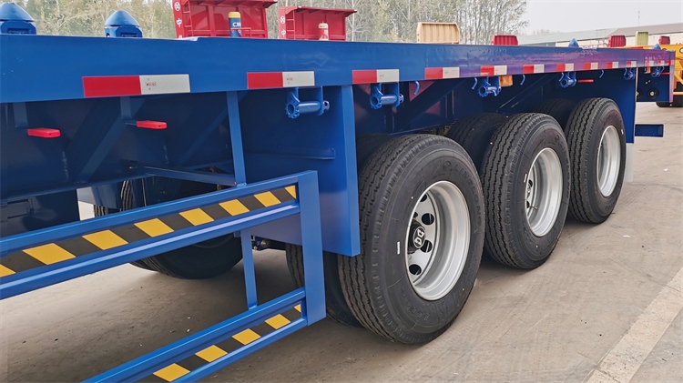 CIMC Trailers 12.5m Flatbed Trailer for Sale In Zimbabwe | What is CIMC Trailer?