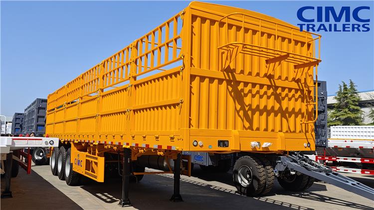Tri Axle 80 Ton Fence Semi Trailer for Sale in Senegal