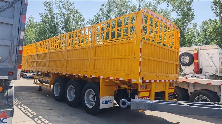 Tri Axle 80 Ton Fence Semi Trailer for Sale in Senegal
