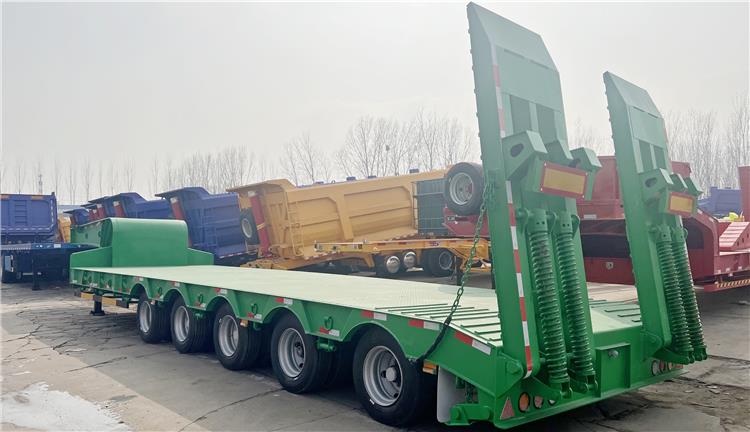 CIMC 5 Axle 120 Ton Semi Low Bed Trailer for Sale In Tanzania