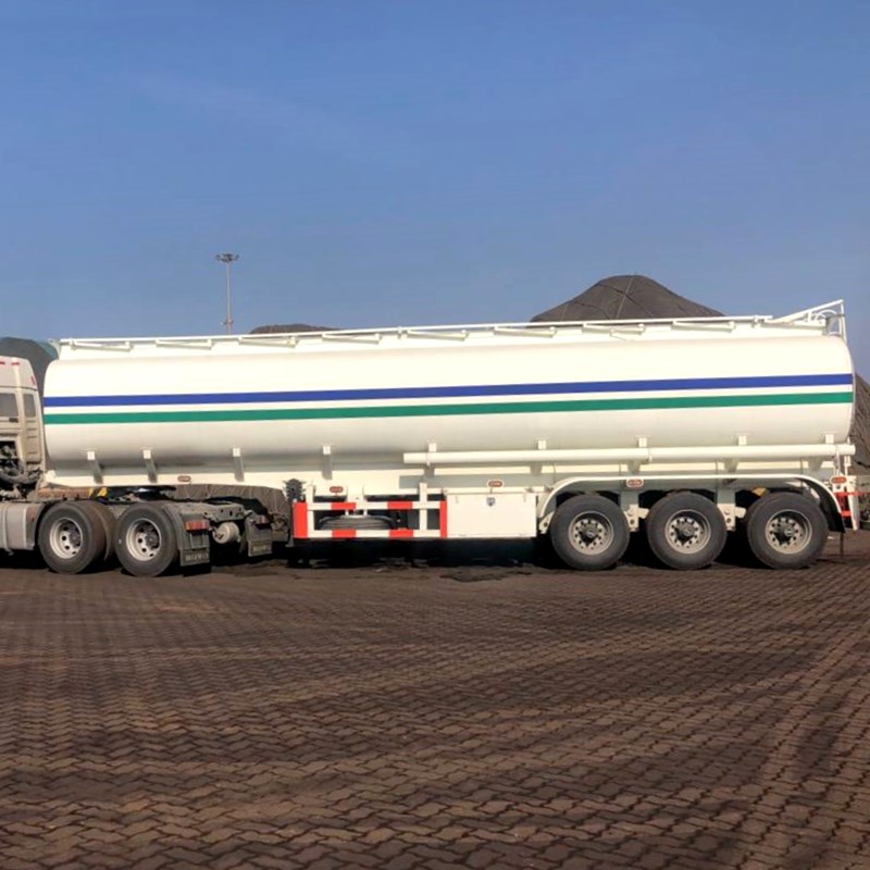 3 Axle Tanker Truck Trailer