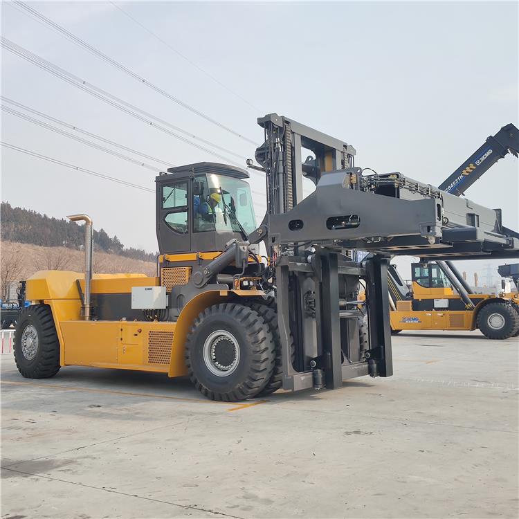 Container Handling Lifting
