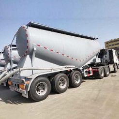 CIMC Tri Axle Pneumatic Powder Dry Bulk Cement Tanker for Sale